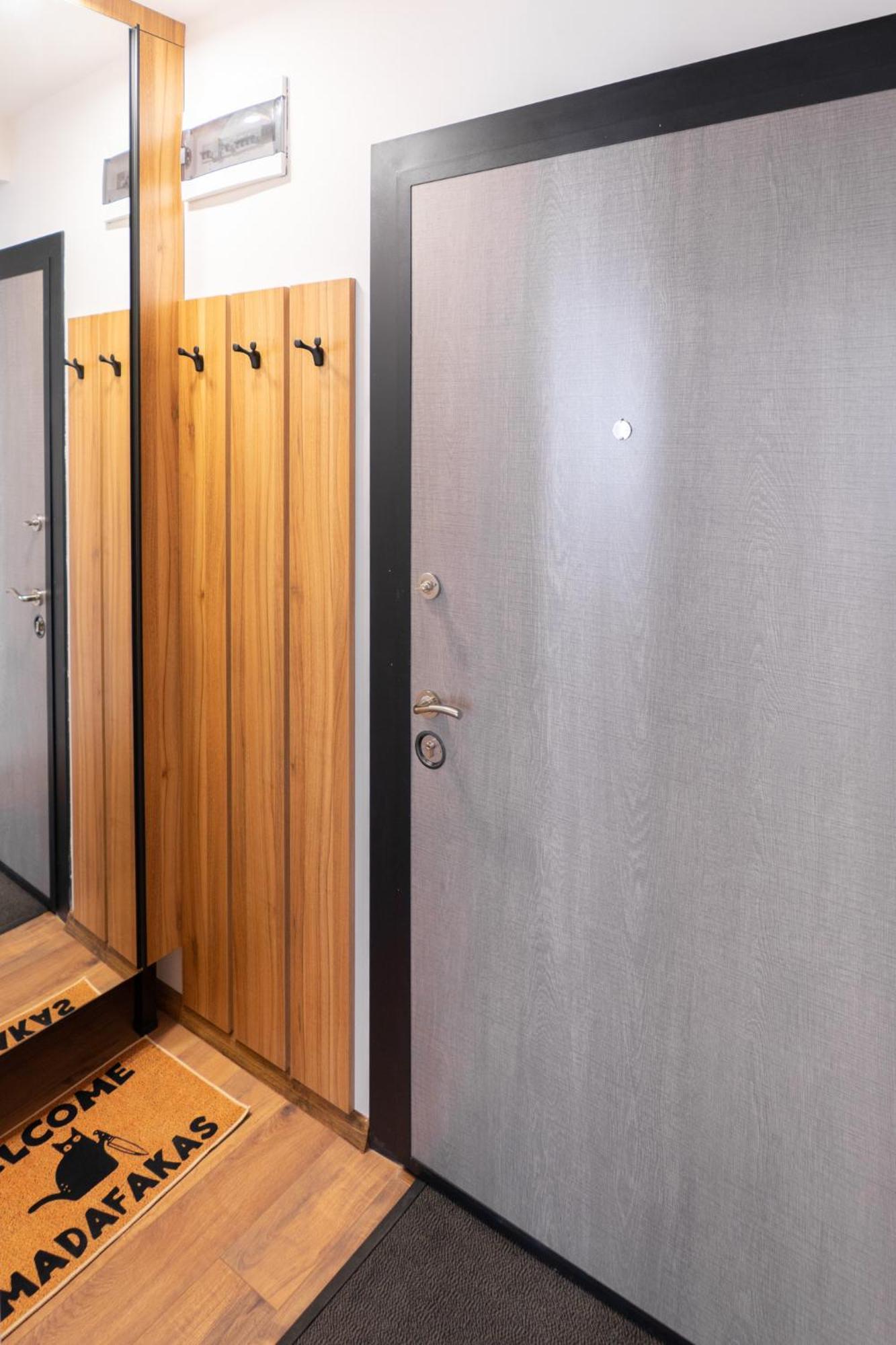 New Modern & Cozy Apartment With Free Private Parking And Ev Charging Station Varna Eksteriør billede